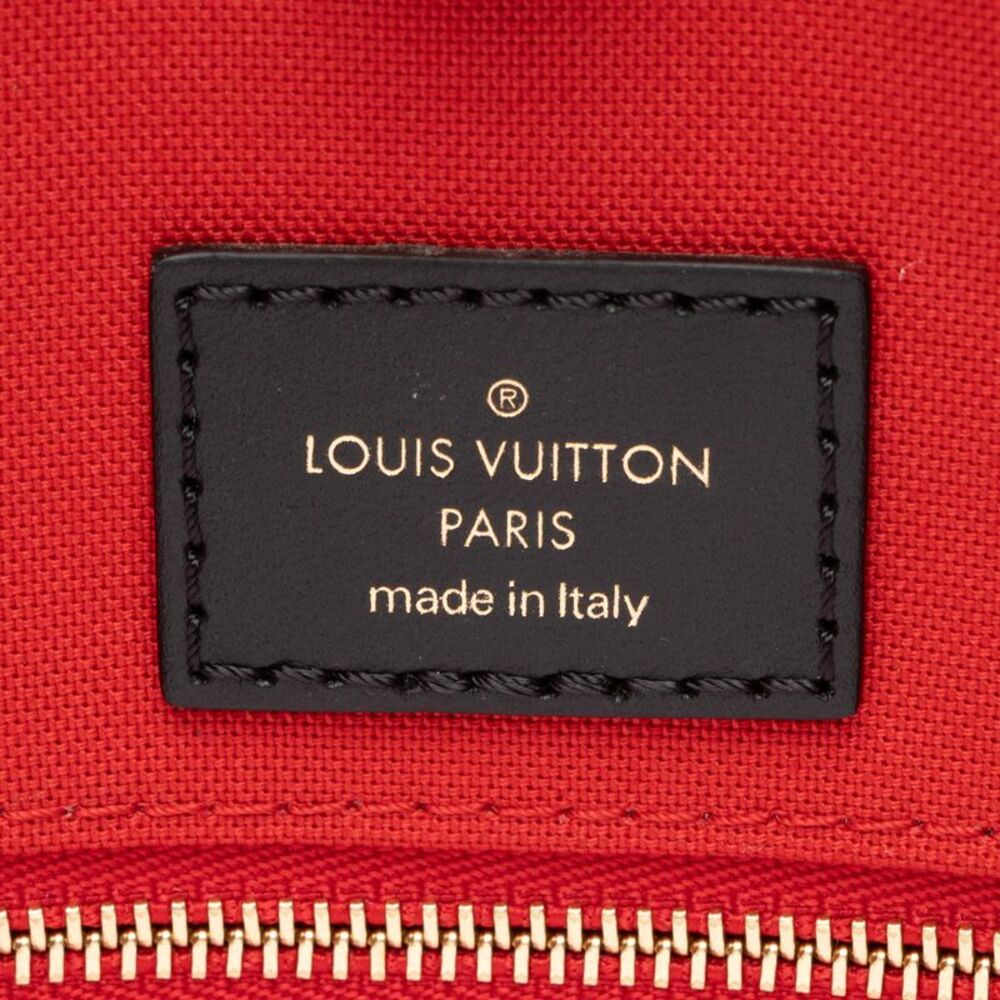 Louis Vuitton Giant Monogram Canvas Onthego GM Tote - Picture 8 of 10